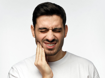 Common Reasons Why Individuals Need an Emergency Dentist